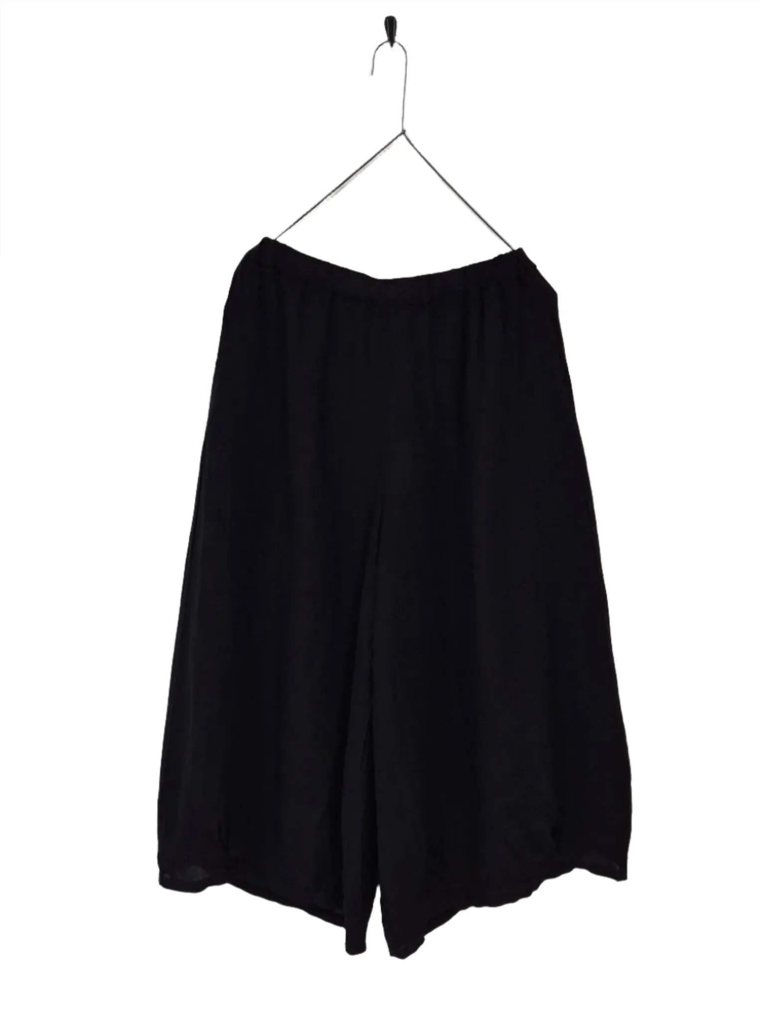 Montaigne-Eadie Linen Pant with Gathering Detail