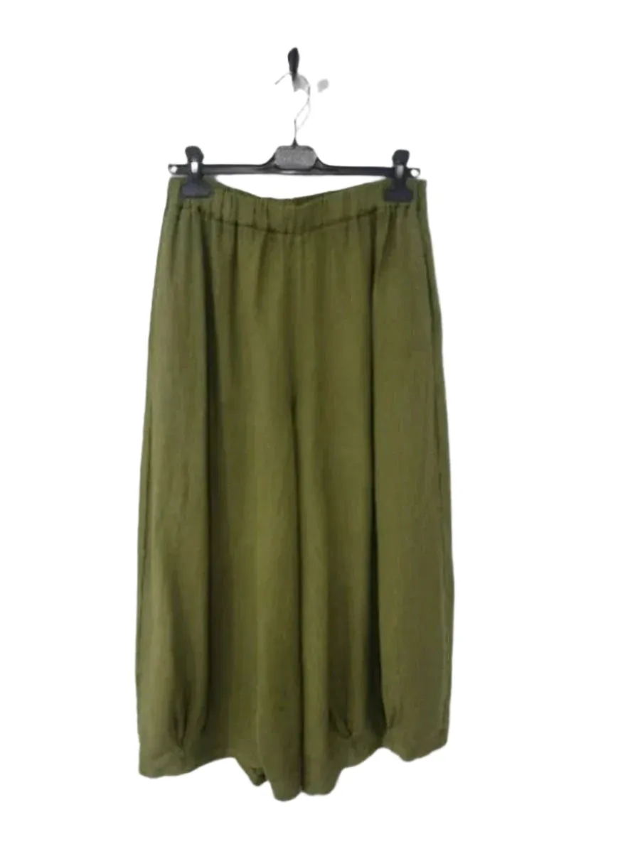 Montaigne-Eadie Linen Pant with Gathering Detail