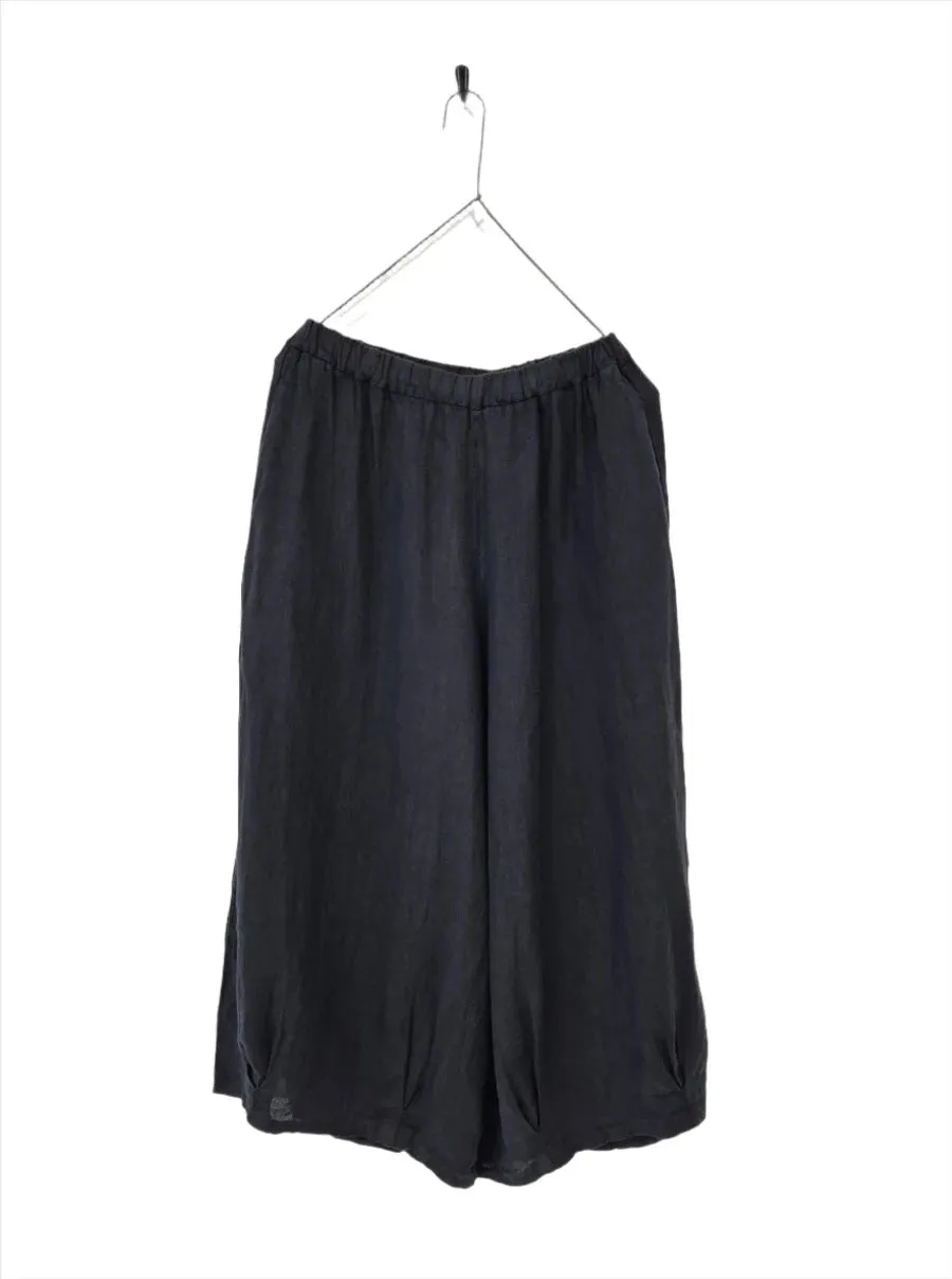 Montaigne-Eadie Linen Pant with Gathering Detail