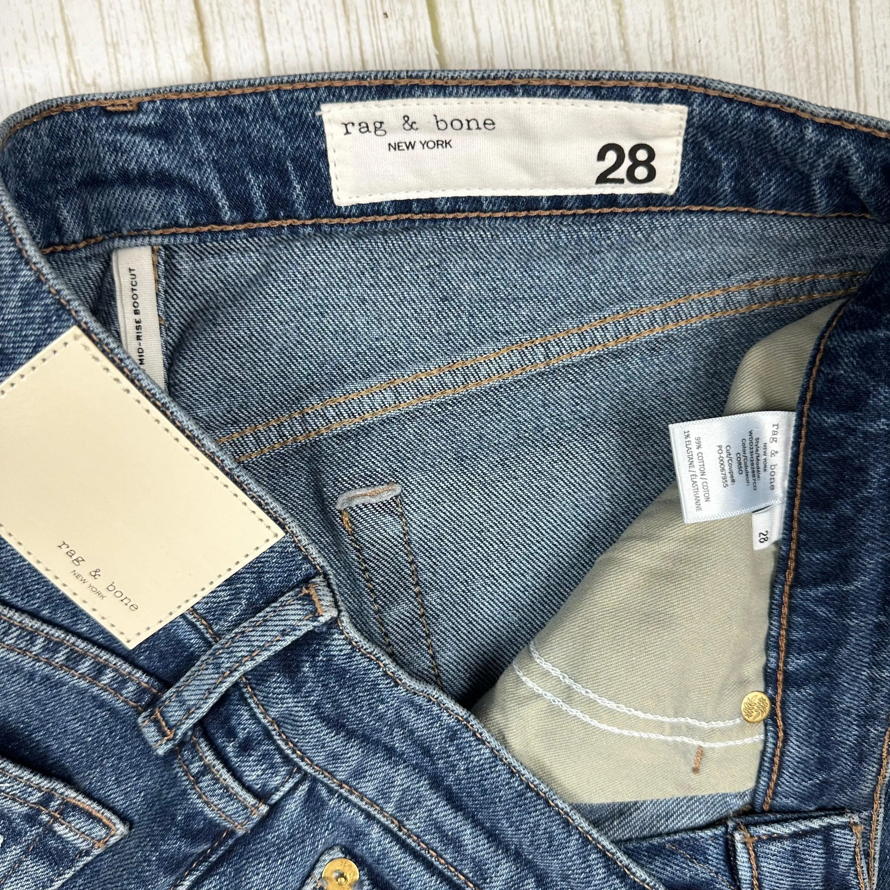 Rag & Bone 'Peyton' Mid Rise Bootcut Jeans- Size 28